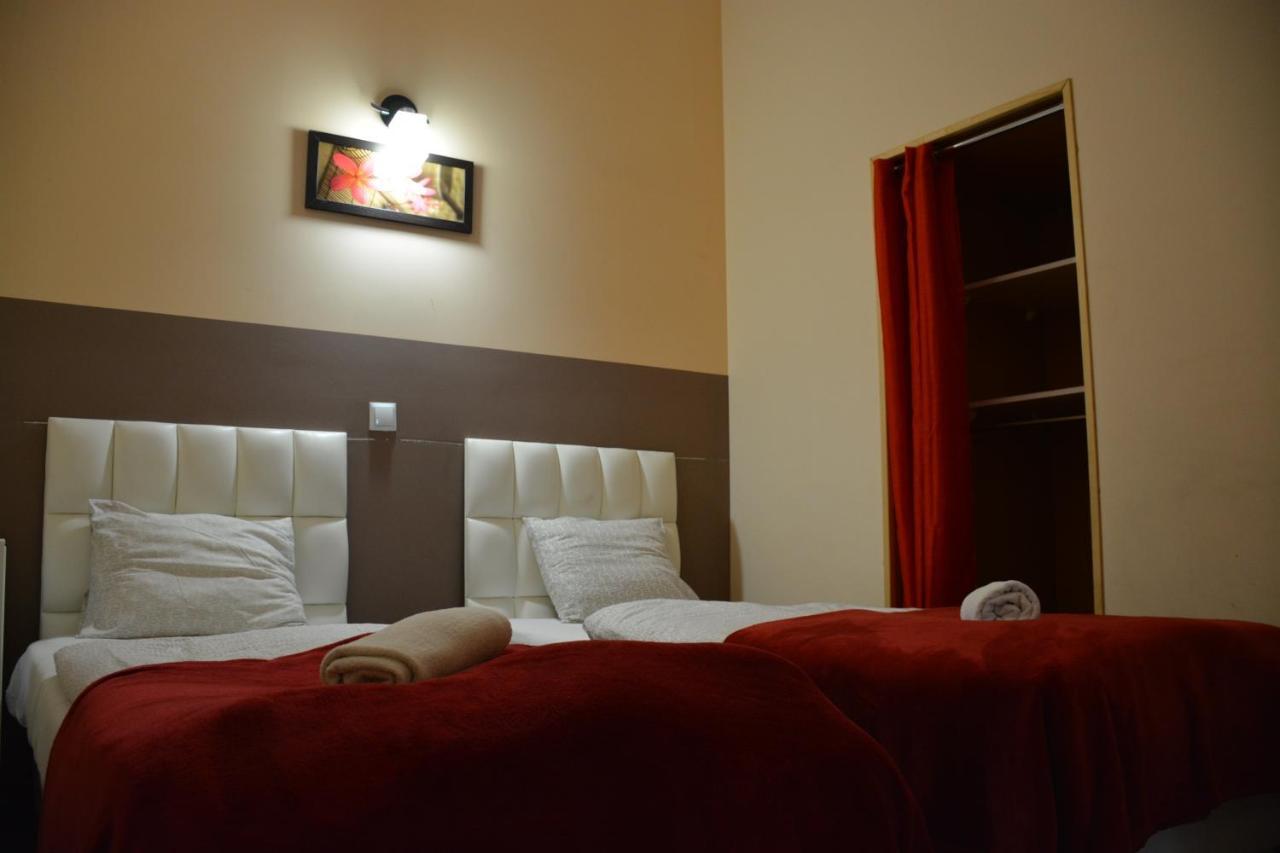Residence B&B La Fontaine Aparthotel Красков Екстериор снимка