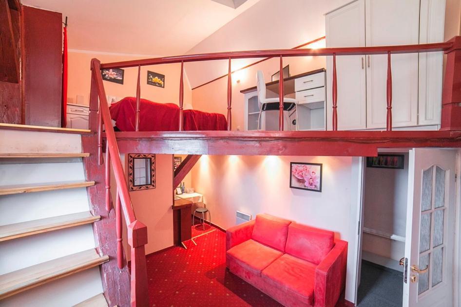 Residence B&B La Fontaine Aparthotel Красков Екстериор снимка