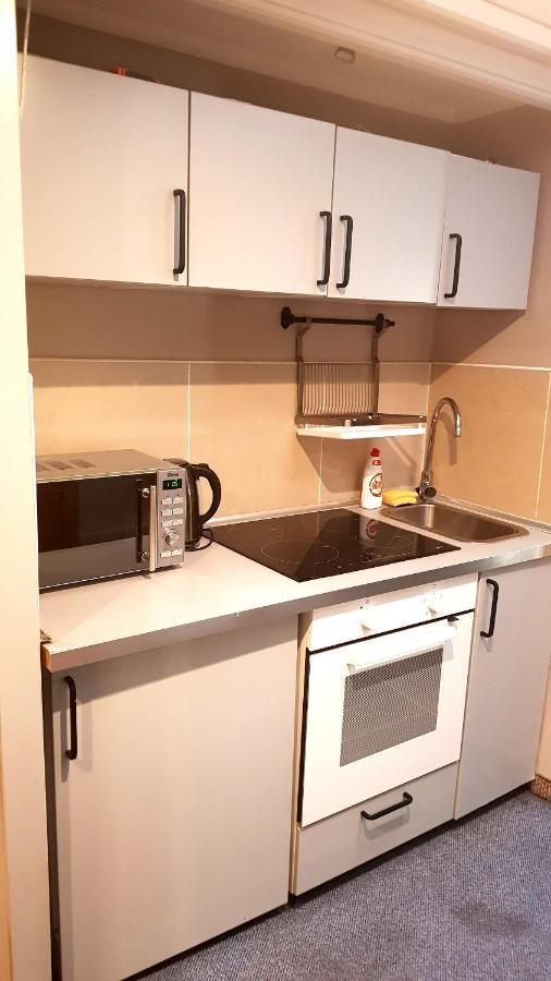 Residence B&B La Fontaine Aparthotel Красков Екстериор снимка