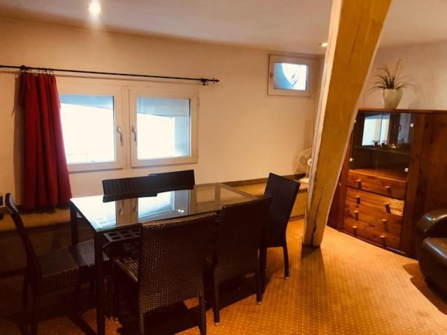 Residence B&B La Fontaine Aparthotel Красков Екстериор снимка